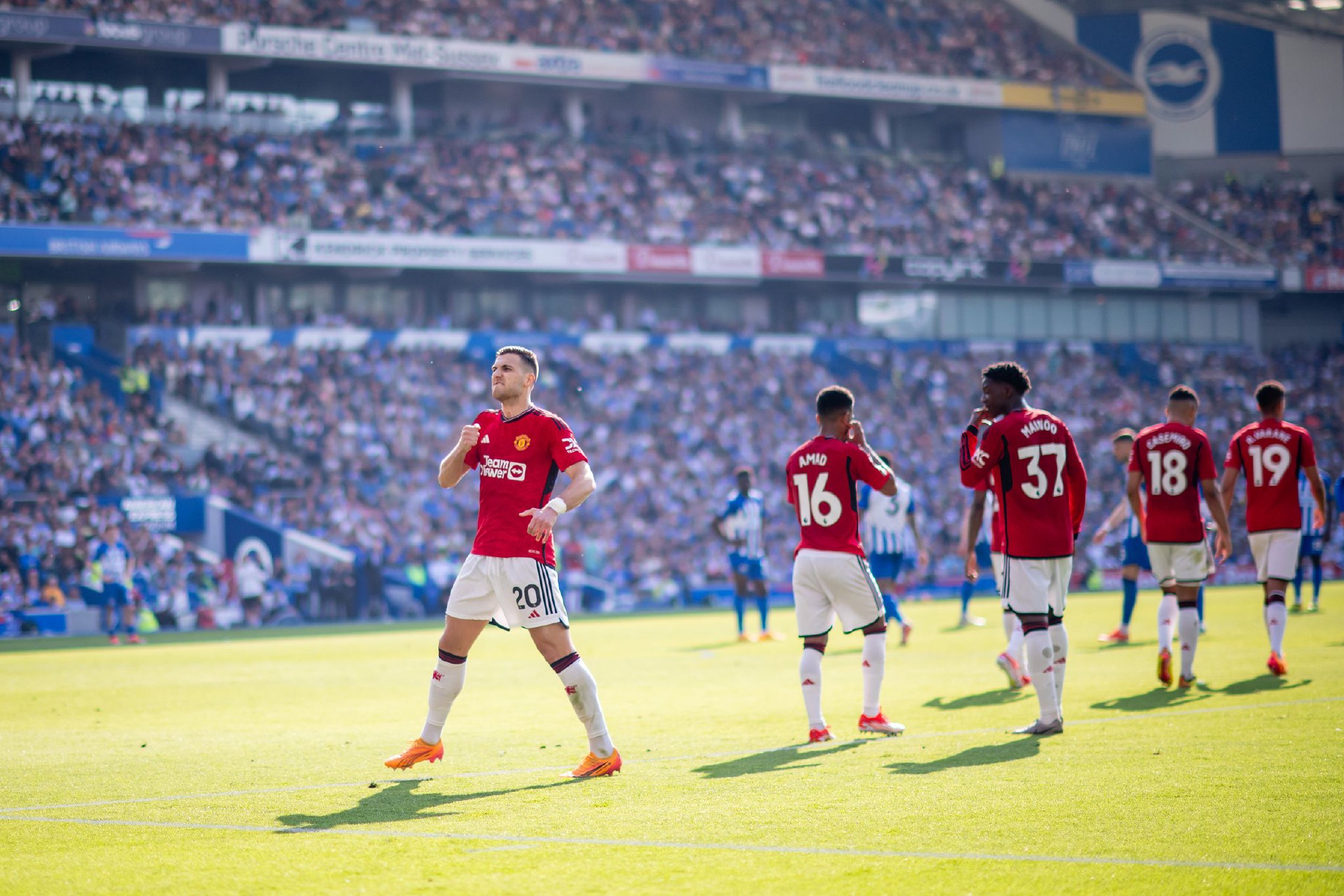 曼联的教练 曼联的教练